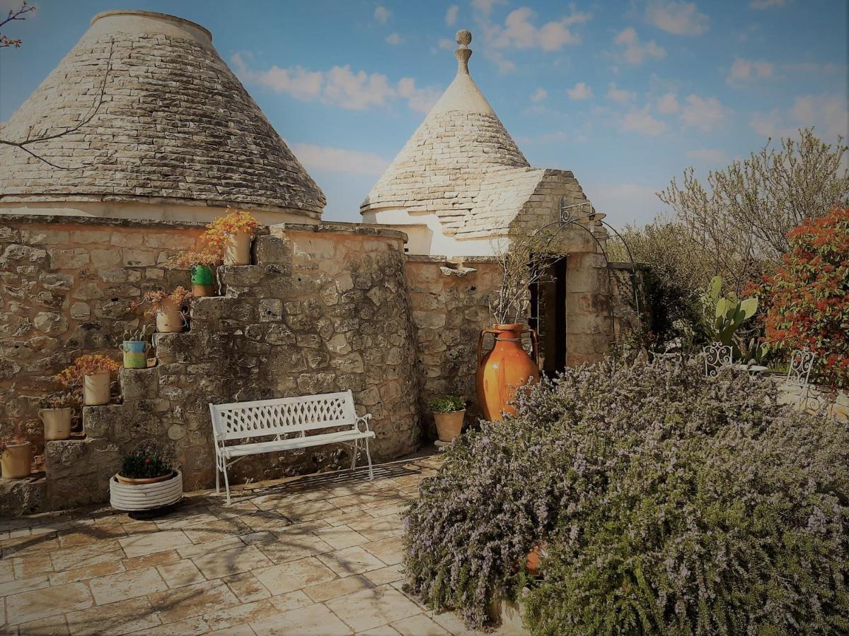 Гостьовий будинок Trulli Fogliarella Остуні Екстер'єр фото