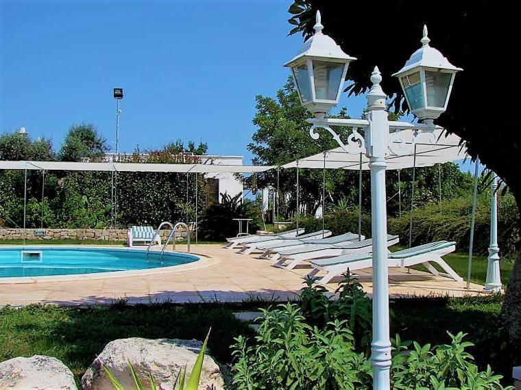 Гостьовий будинок Trulli Fogliarella Остуні Екстер'єр фото