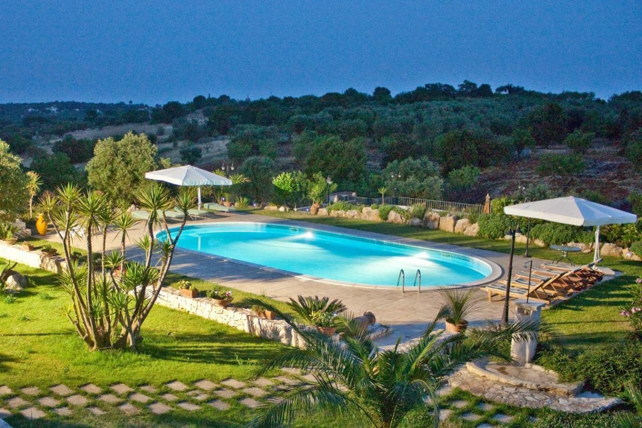 Гостьовий будинок Trulli Fogliarella Остуні Екстер'єр фото