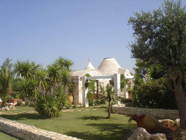 Гостьовий будинок Trulli Fogliarella Остуні Екстер'єр фото